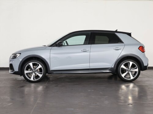 audi a1 allstreet 30 1.0 tfsi identity contrast 110cv s tronic usata