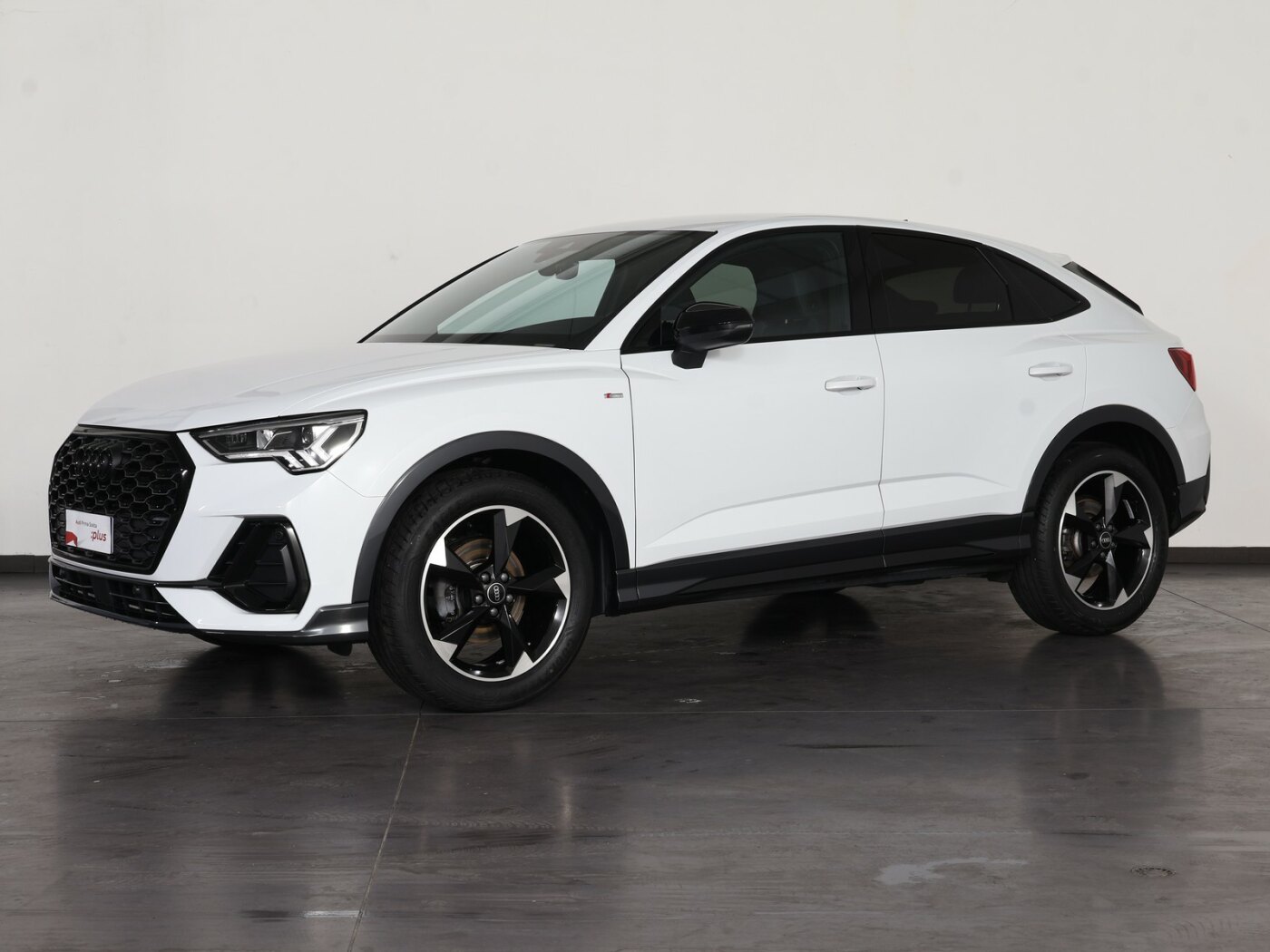audi q3 sportback 35 2.0 tdi s line edition s-tronic usata