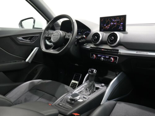 audi q2 35 2.0 tdi s line edition quattro s-tronic usata