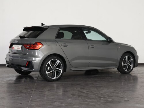 audi a1 sportback 30 1.0 tfsi s line edition 116cv usata