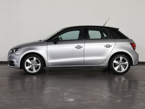 audi a1 sportback 1.0 tfsi ultra sport 95cv s-tronic usata