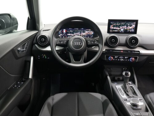 audi q2 35 2.0 tdi s line edition s-tronic usata