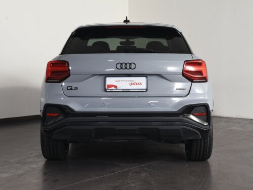 audi q2 35 2.0 tdi identity black quattro s-tronic usata
