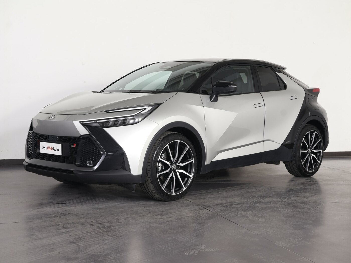 toyota c-hr 2.0 phev gr sport hero fwd e-cvt usata