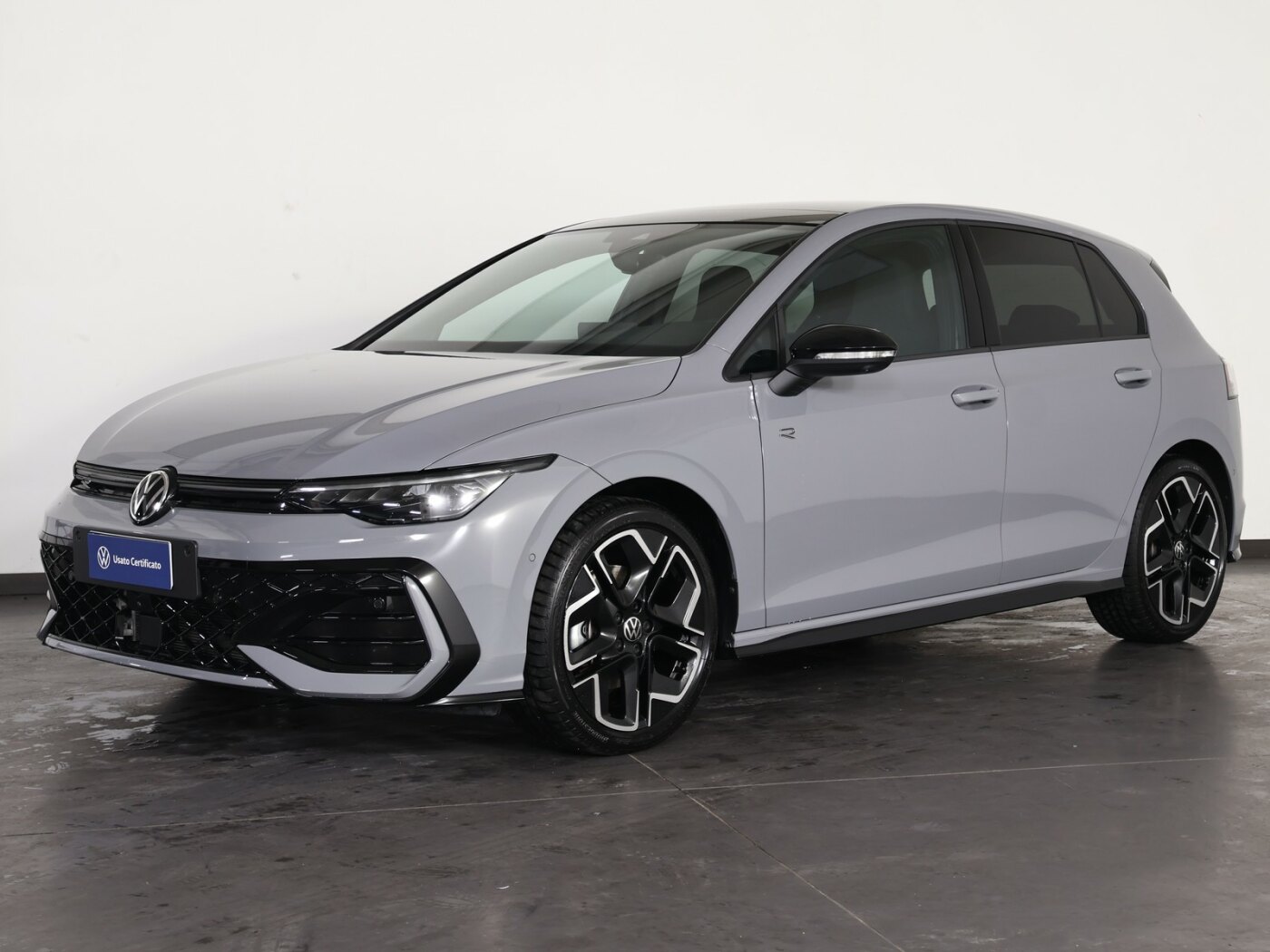 volkswagen golf 1.5 etsi r-line plus 150cv dsg usata