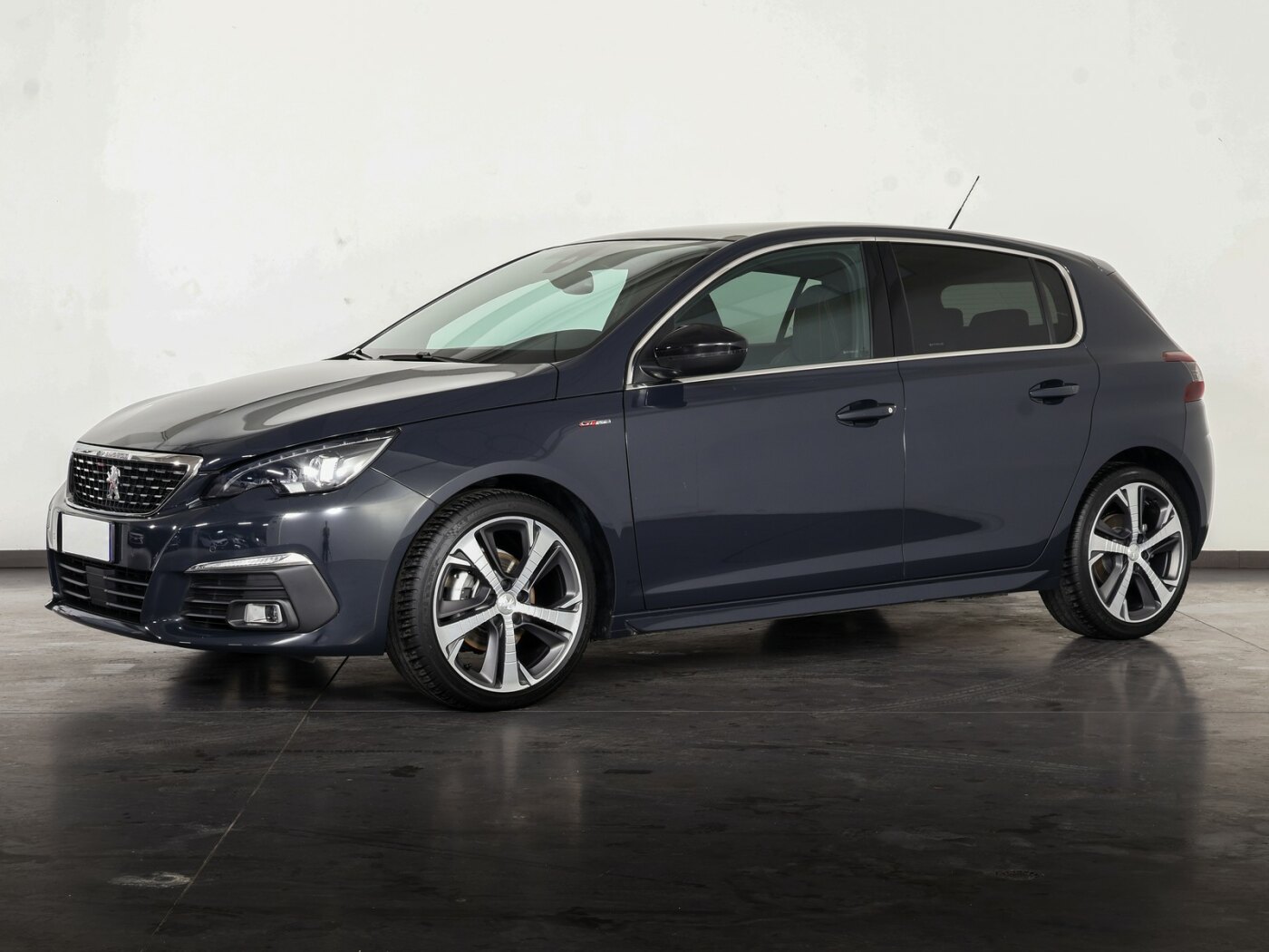 peugeot 308 5p 1.5 bluehdi gt line s&s 130cv usata