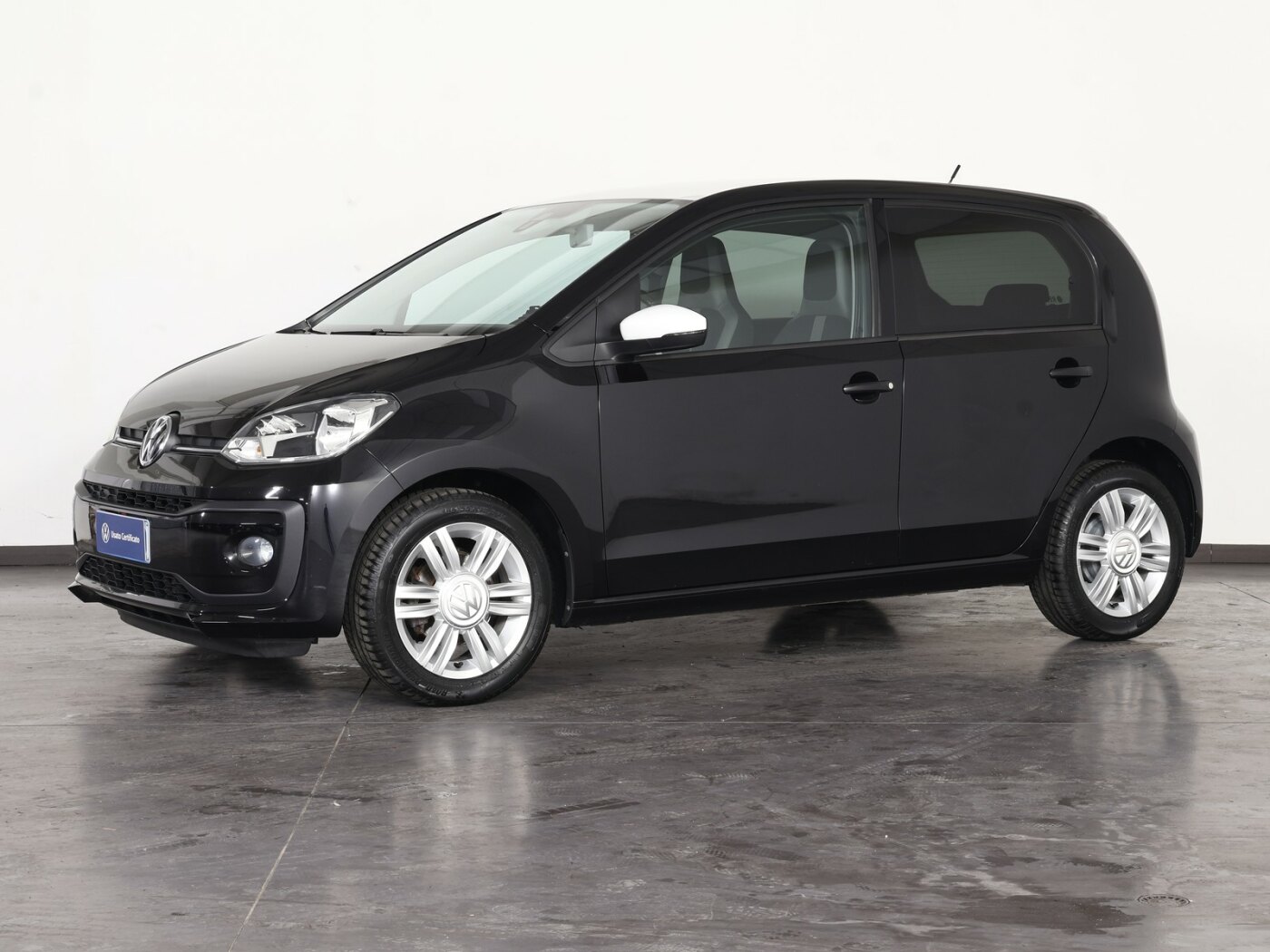 volkswagen up! 5p 1.0 high 75cv usata