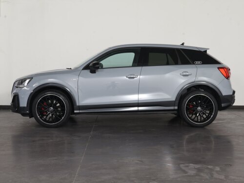 audi q2 35 2.0 tdi identity black quattro s-tronic usata