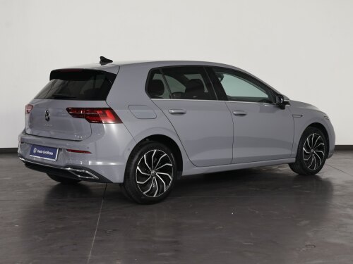 volkswagen golf 1.5 tgi style 130cv dsg usata