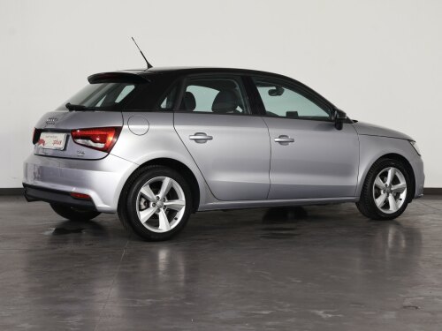 audi a1 sportback 1.0 tfsi ultra sport 95cv s-tronic usata