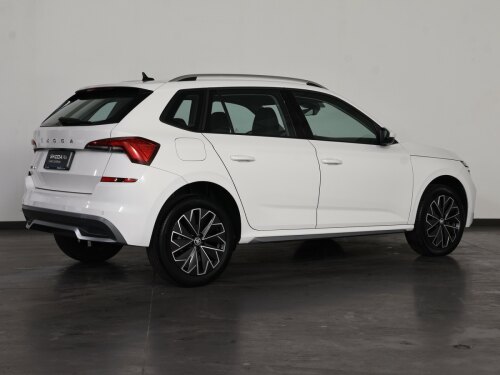 skoda kamiq 1.0 tsi style 110cv usata