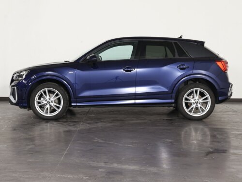 audi q2 35 1.5 tfsi s line edition s-tronic usata